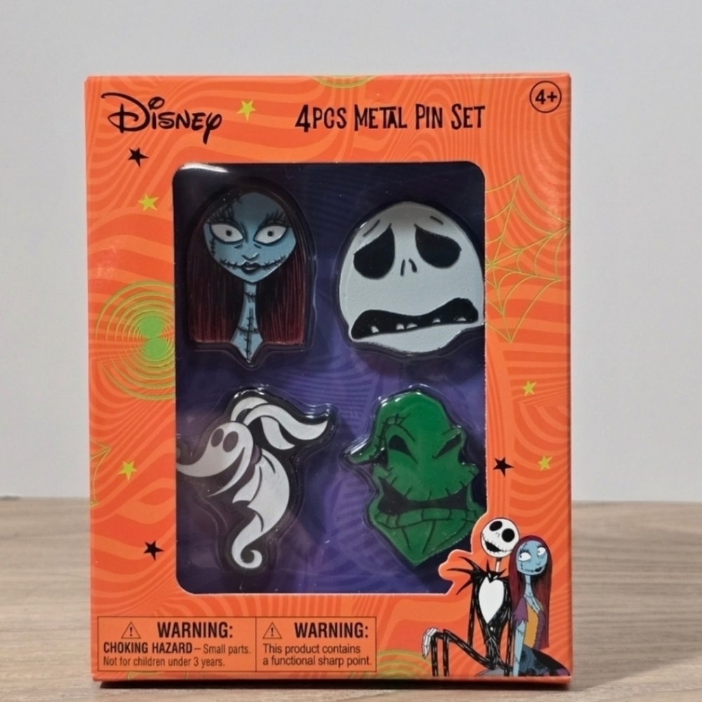 Nightmare before Christmas disney 4 piece metal pin set new